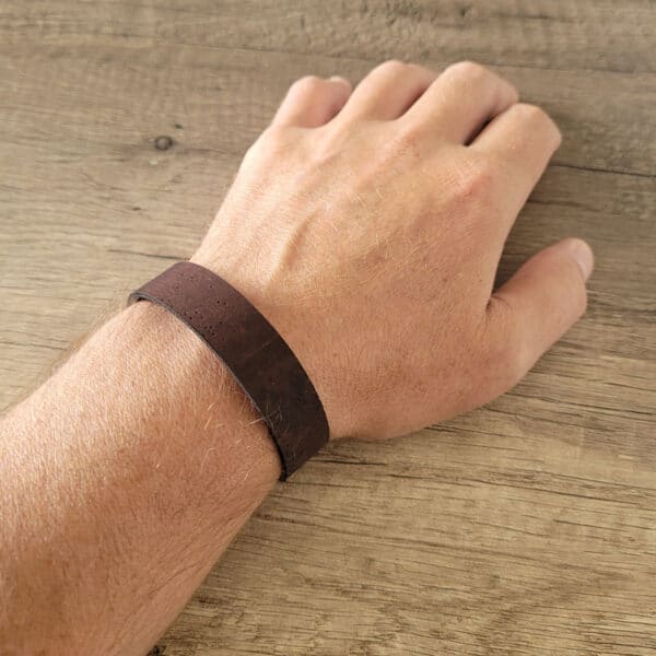 Armband aus Kork «Basic» braun ist angenehm leicht